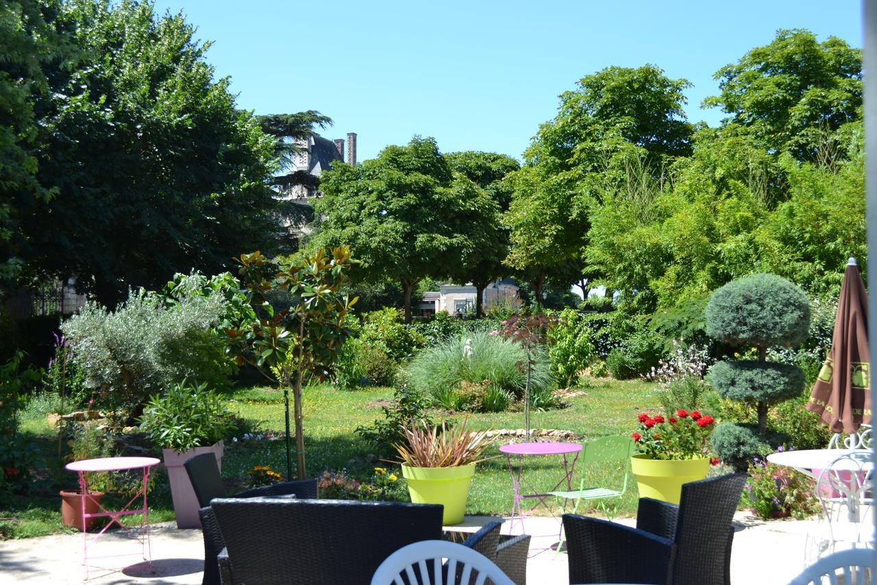Hotel Le Castel Brissac-Quince Εξωτερικό φωτογραφία