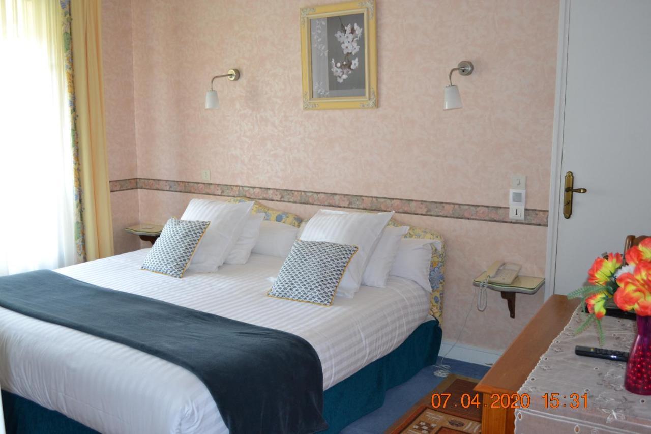 Hotel Le Castel Brissac-Quince Εξωτερικό φωτογραφία